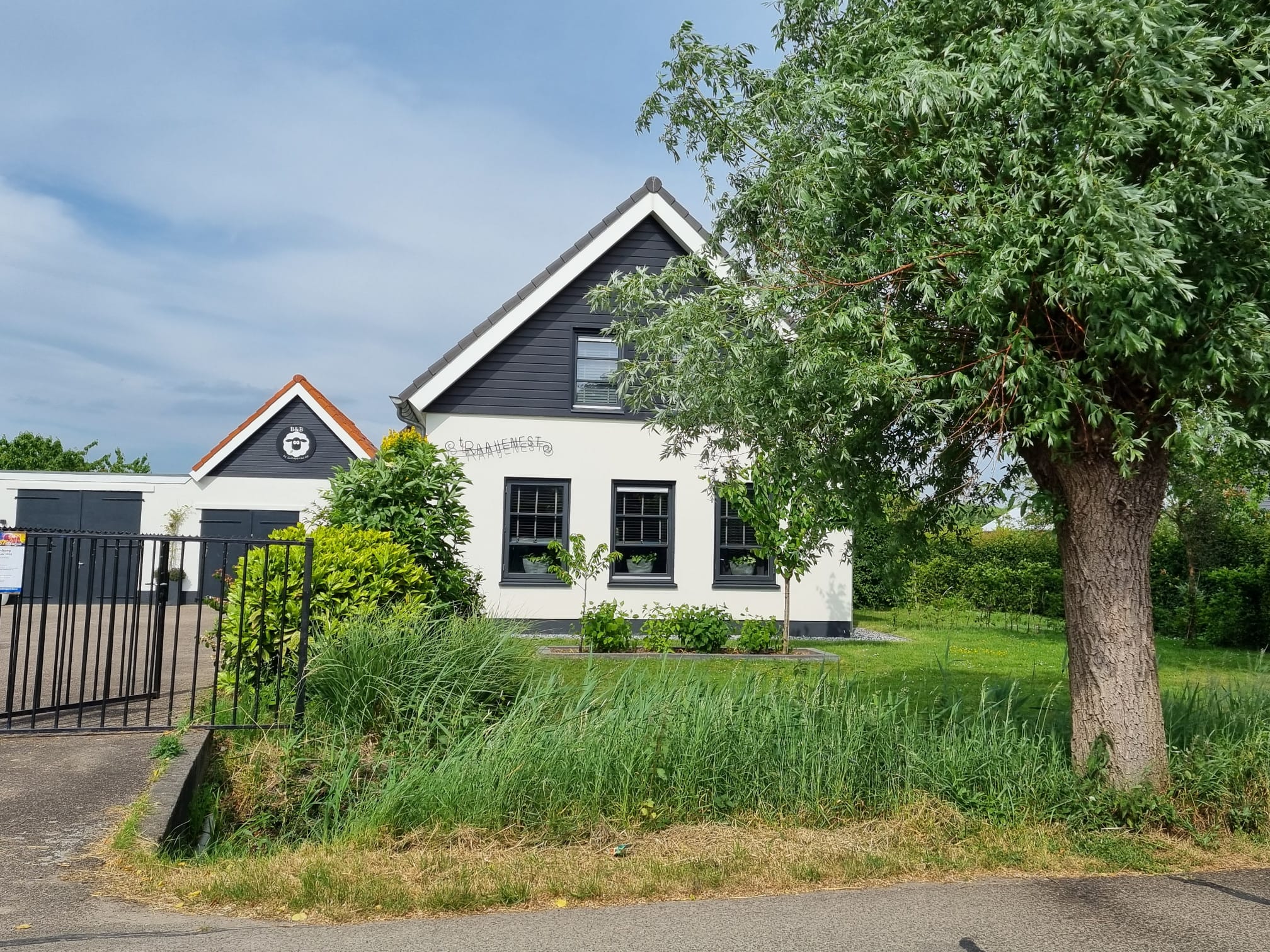 Voorkant van het huis